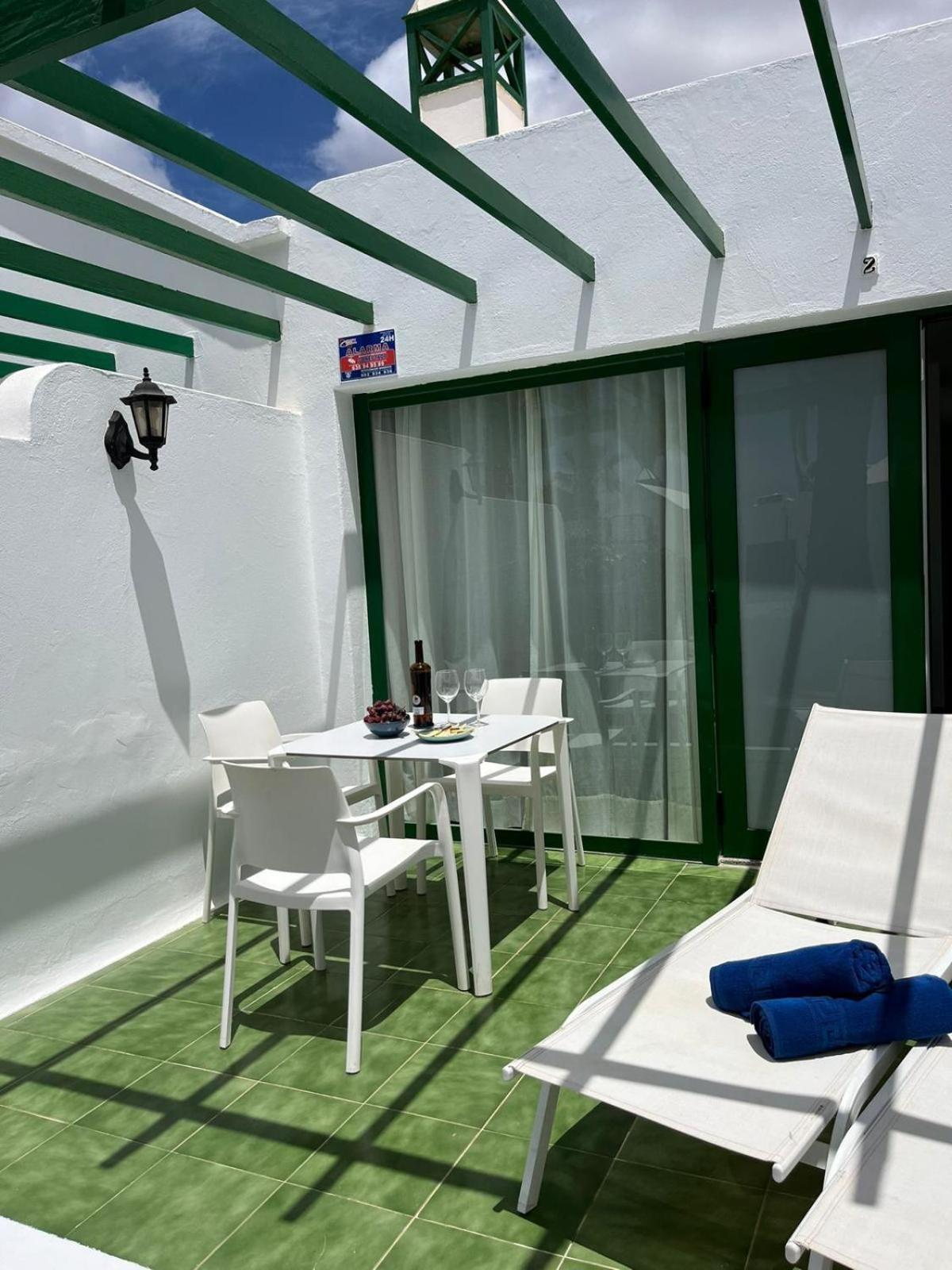 Bungalow Retama Тіас Екстер'єр фото